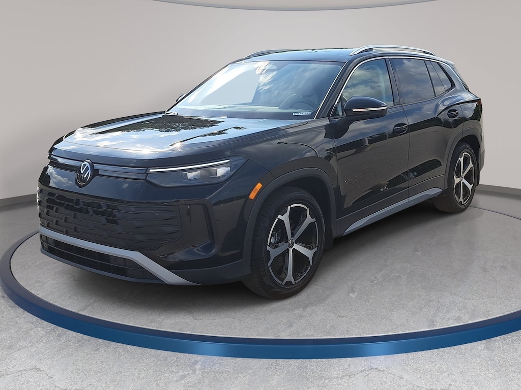 New 2026 Volkswagen Tiguan SE SUV
