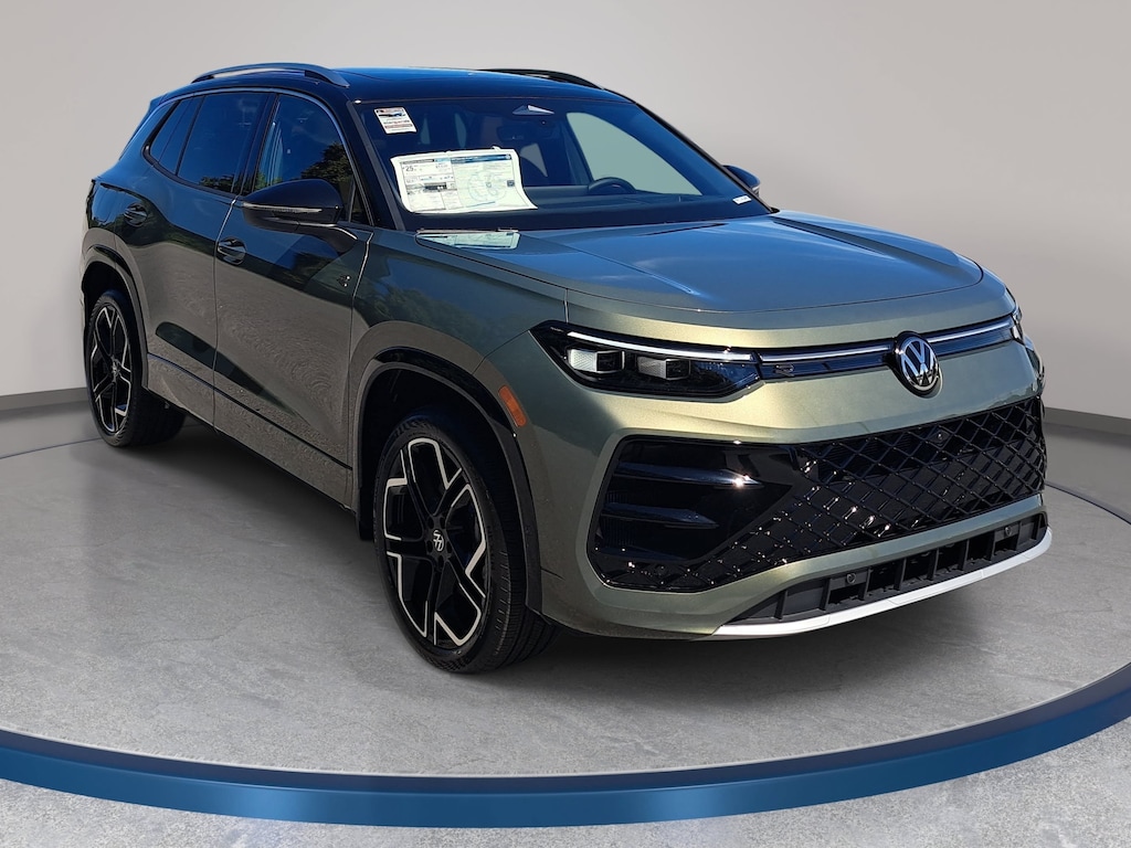 New 2026 Volkswagen Tiguan SEL R-Line Turbo SUV