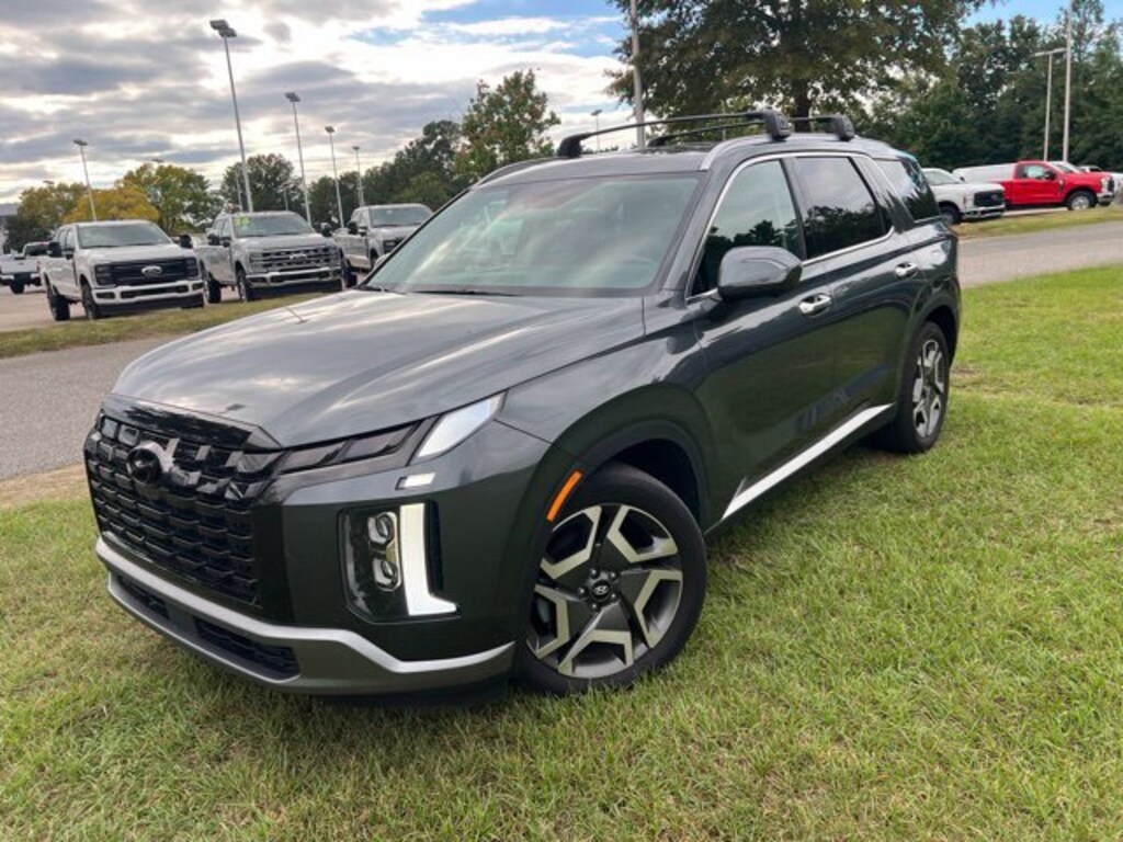 Used 2023 Hyundai Palisade SEL SUV