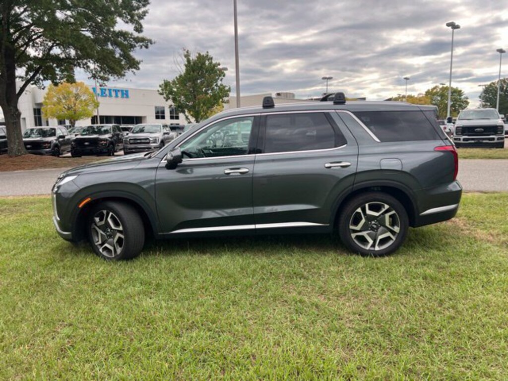 Used 2023 Hyundai Palisade SEL SUV
