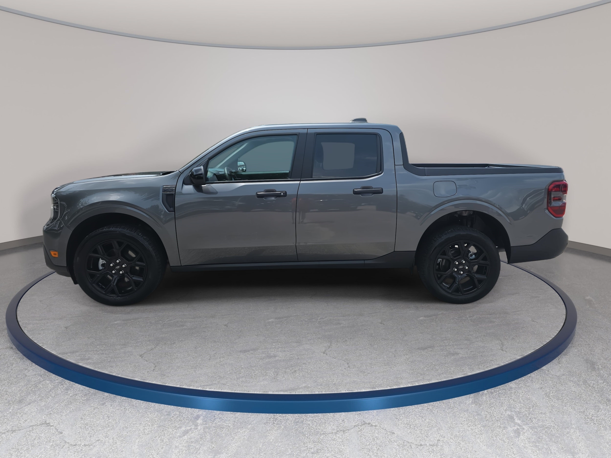 2026 Ford Maverick XLT - Photo 8