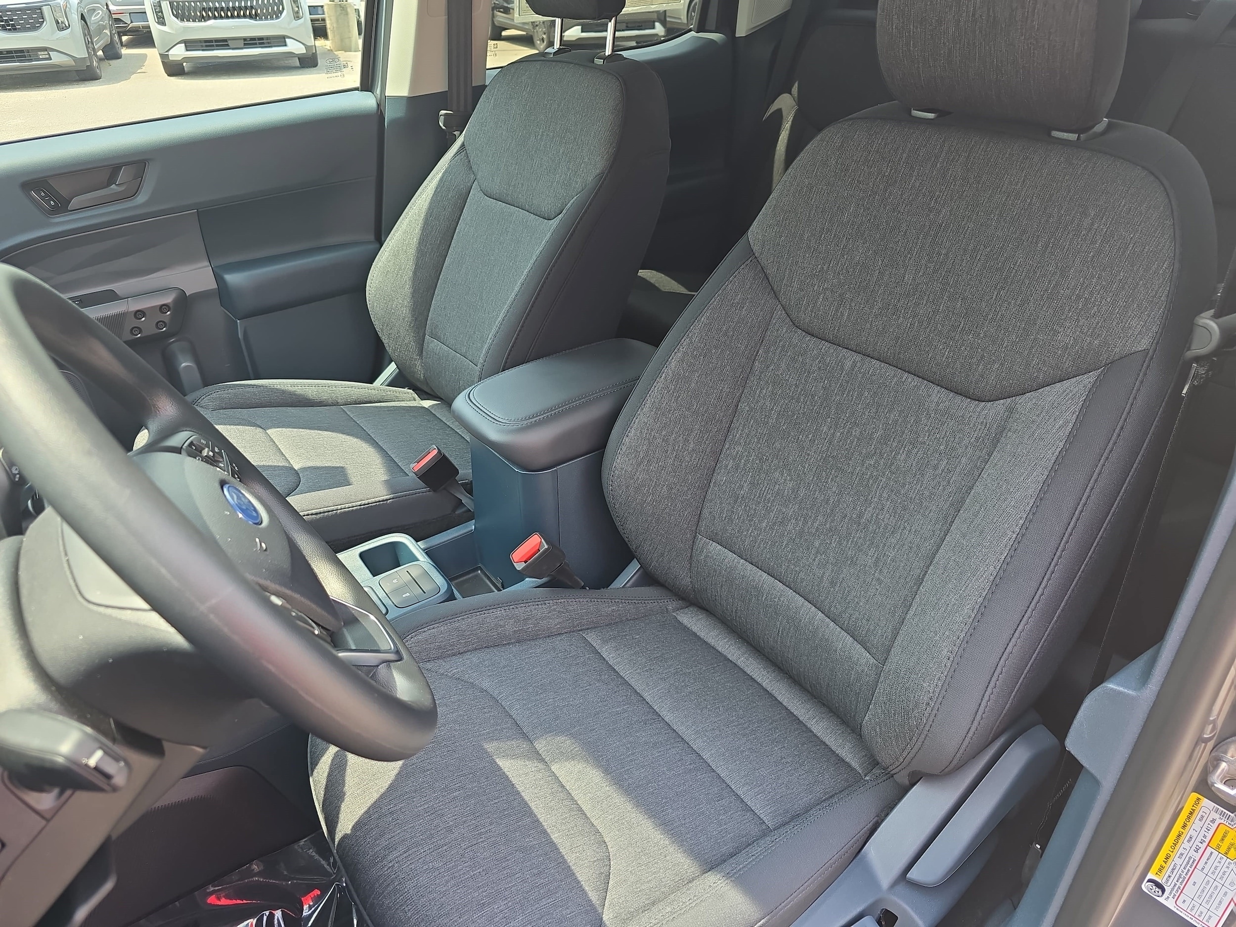 2026 Ford Maverick XLT - Photo 14