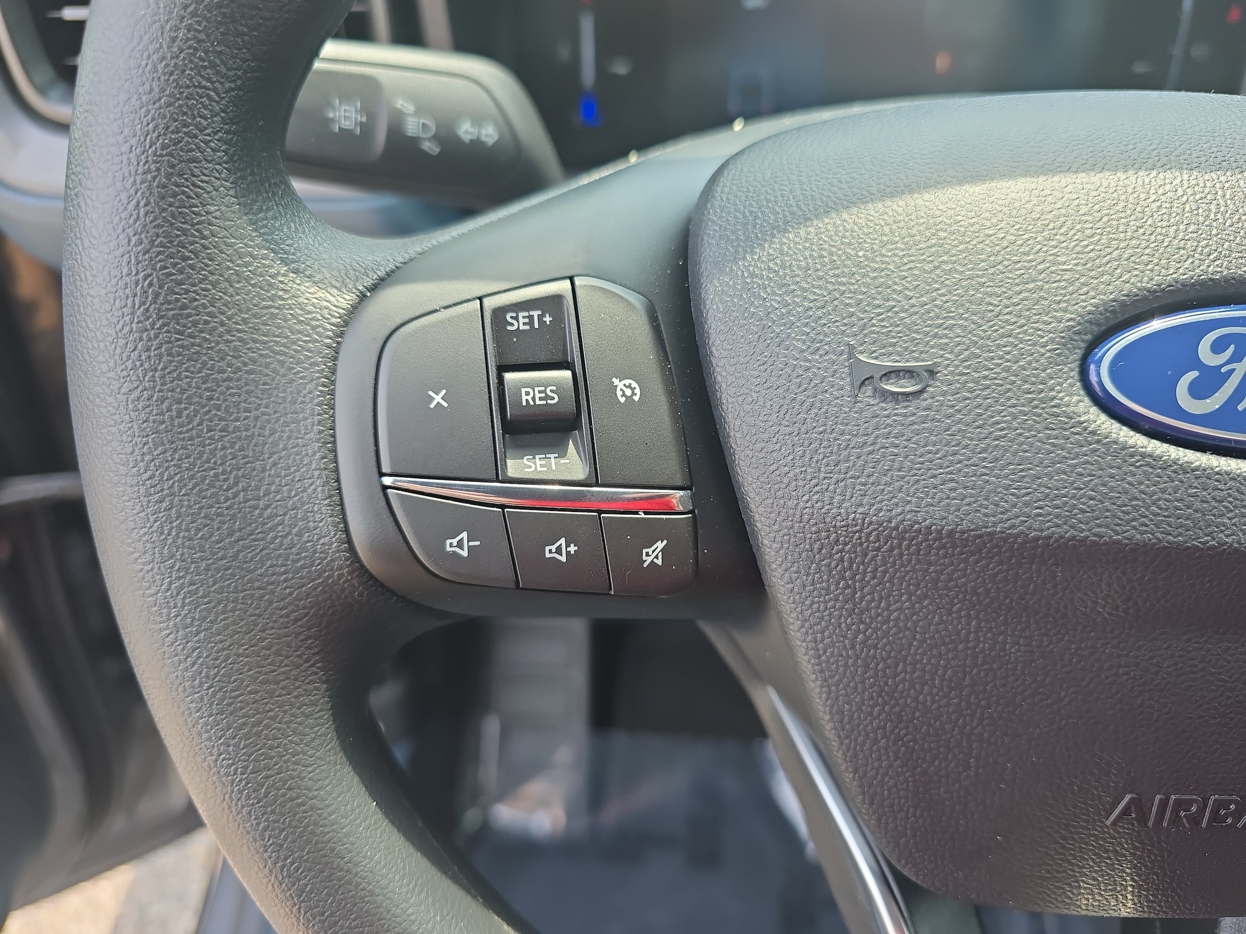 2026 Ford Maverick XLT - Photo 16