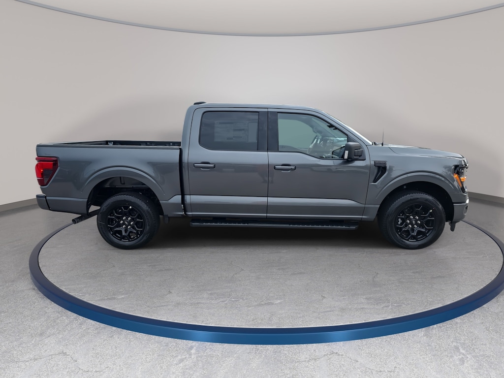 New 2026 Ford F-150 XLT XLT 2WD SuperCrew 5.5 Box