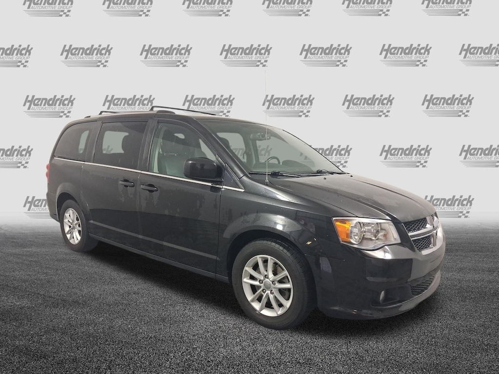 Used 2018 Dodge Grand Caravan SXT Minivan