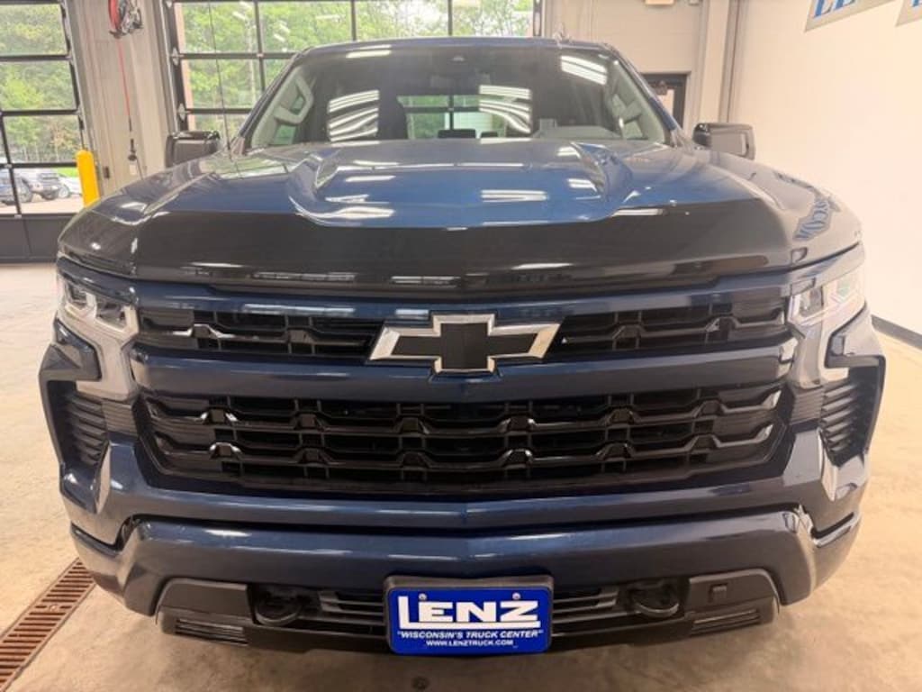 Used 2022 Chevrolet Silverado 1500 4x4 Crew Cab RST Truck