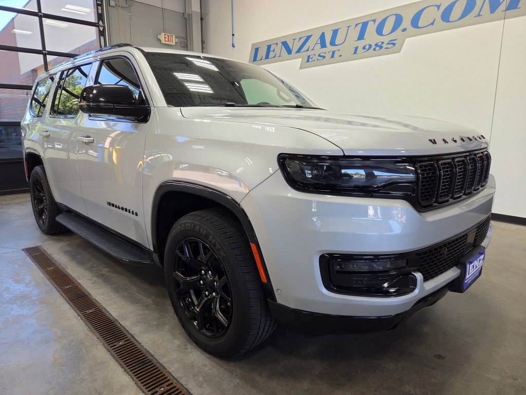 Used 2024 Jeep Wagoneer Series II 4WD SUV