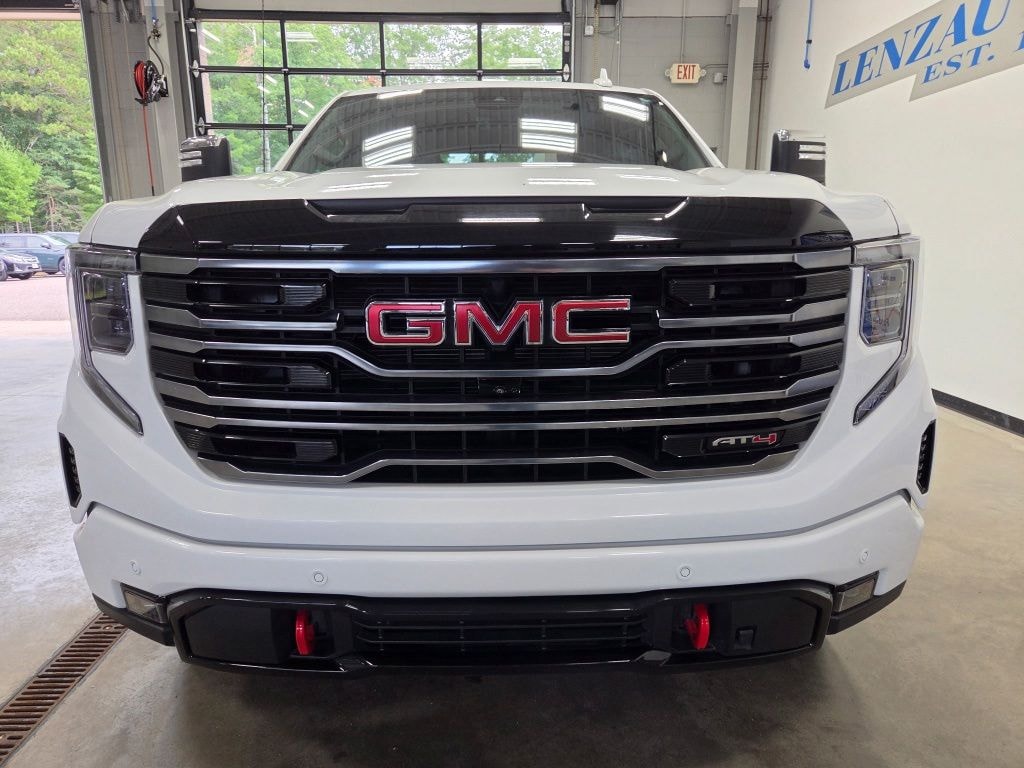 Used 2025 GMC Sierra 1500 4x4 Crew Cab AT4 Truck