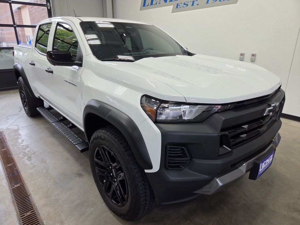 Used 2023 Chevrolet Colorado 4x4 Crew Cab Trail Boss Truck