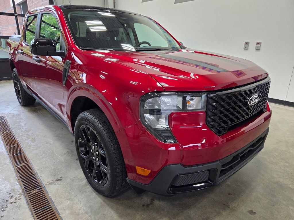 Used 2025 Ford Maverick AWD Crew Cab XLT Truck