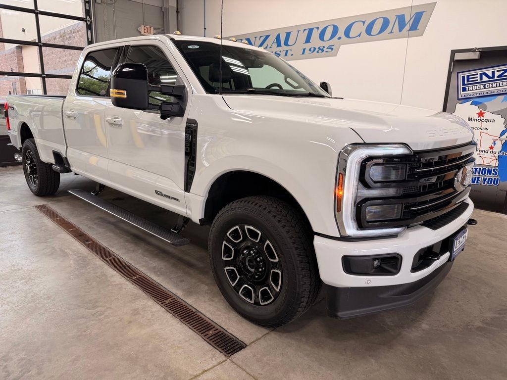 Used 2026 Ford F-250SD 4x4 Crew Cab Platinum Truck