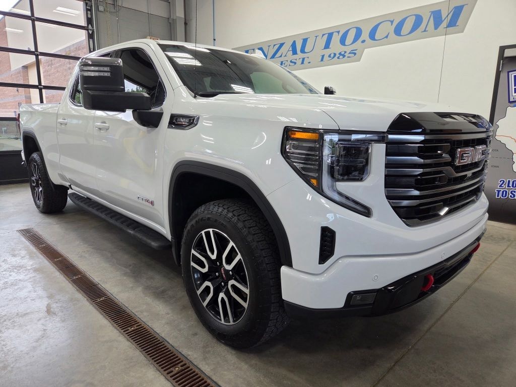 Used 2025 GMC Sierra 1500 4x4 Crew Cab AT4 Truck