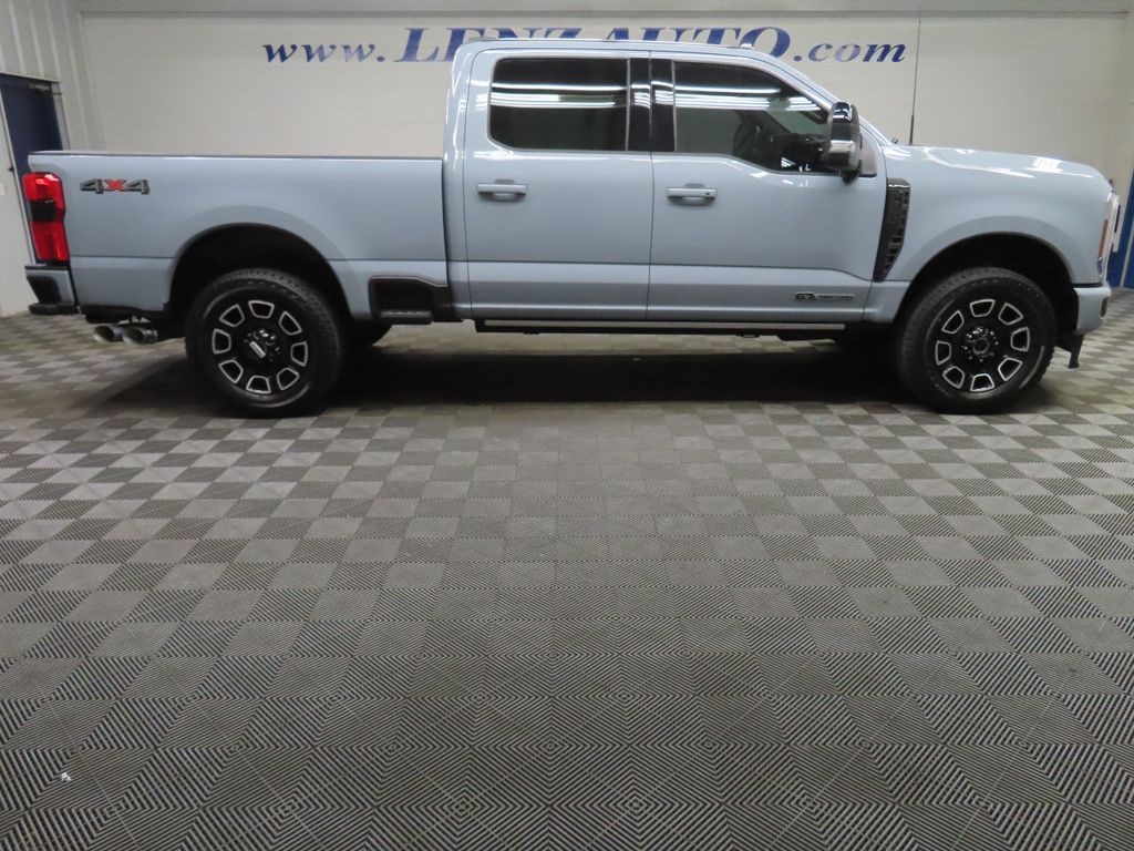 Used 2026 Ford F-250SD 4x4 Crew Cab Platinum Truck