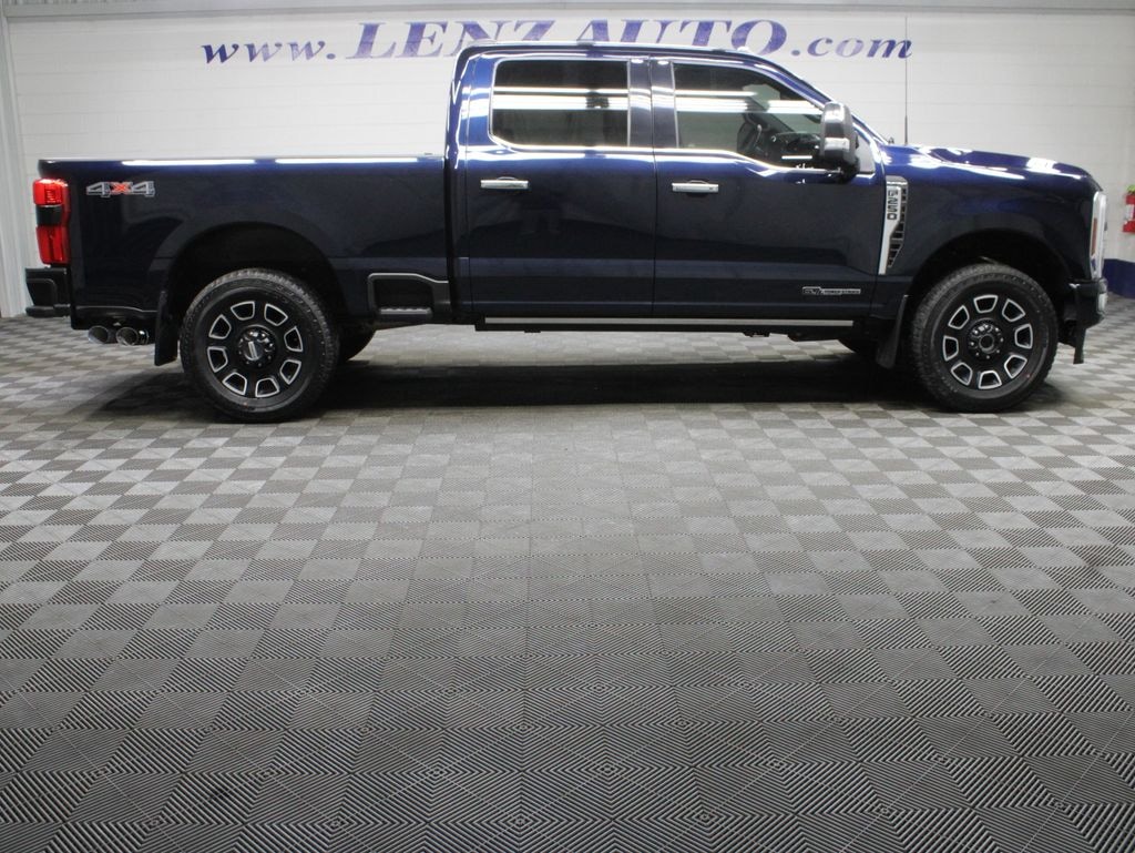 Used 2024 Ford F-250SD 4x4 Crew Cab Platinum Truck