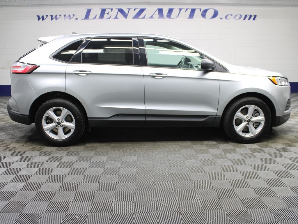 Used 2024 Ford Edge SE AWD SUV