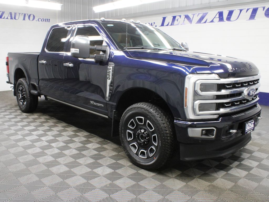 Used 2024 Ford F-250SD 4x4 Crew Cab Platinum Truck