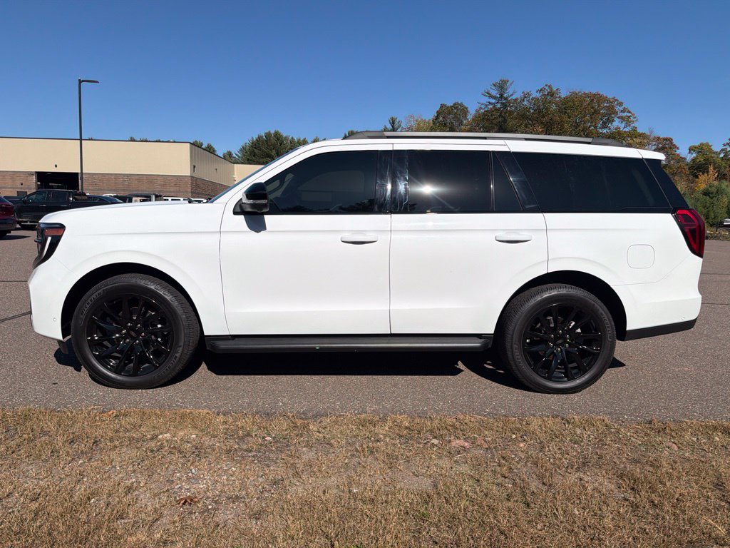Used 2025 Ford Expedition Active 4WD SUV