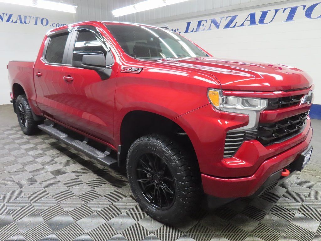 Used 2025 Chevrolet Silverado 1500 4x4 Crew Cab RST Truck