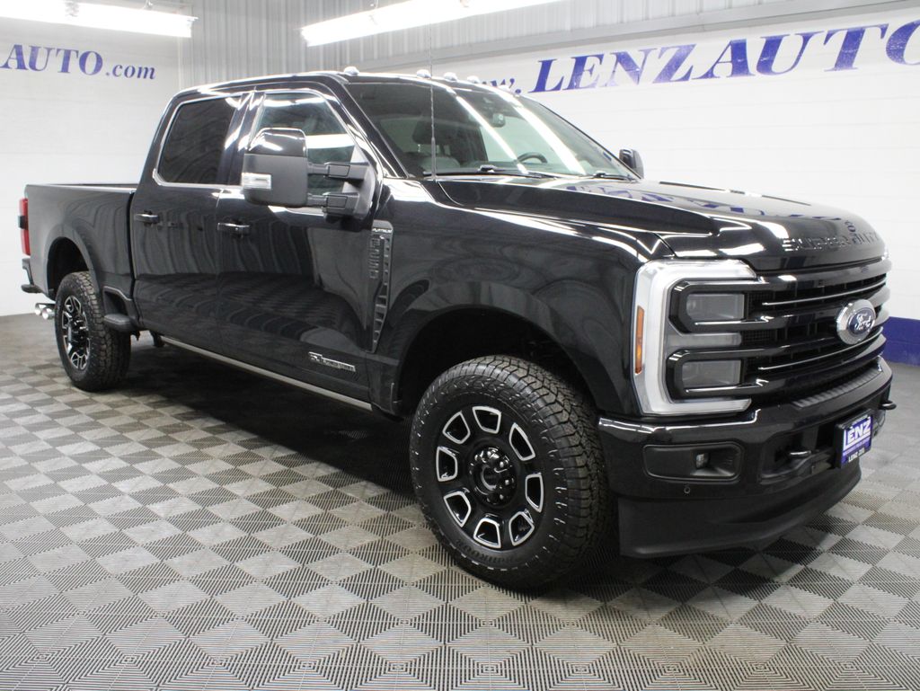 Used 2026 Ford F-250SD 4x4 Crew Cab Platinum Truck