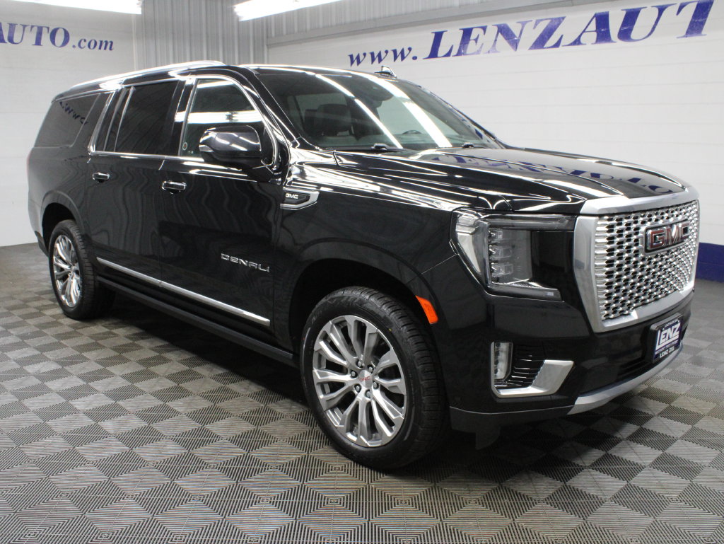 Used 2023 GMC Yukon XL Denali 4WD SUV