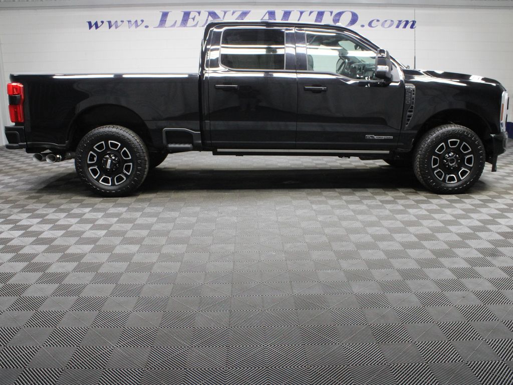 Used 2026 Ford F-250SD 4x4 Crew Cab Platinum Truck