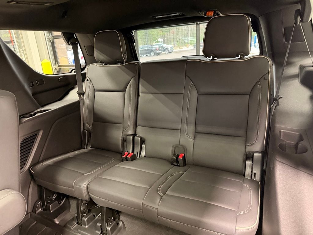 2024 Chevrolet Tahoe Premier - Photo 16