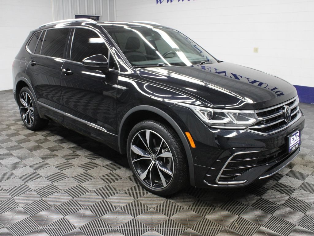 Used 2024 Volkswagen Tiguan SEL R-Line AWD SUV