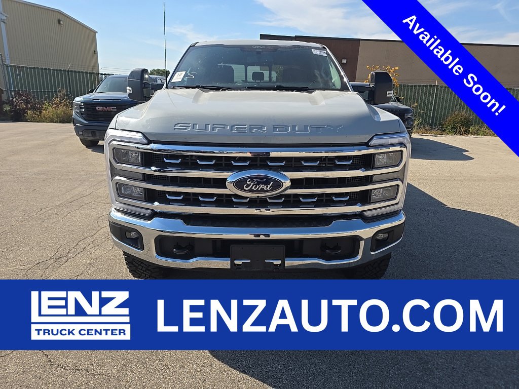 Used 2026 Ford F-350SD 4x4 Crew Cab Lariat SRW Truck