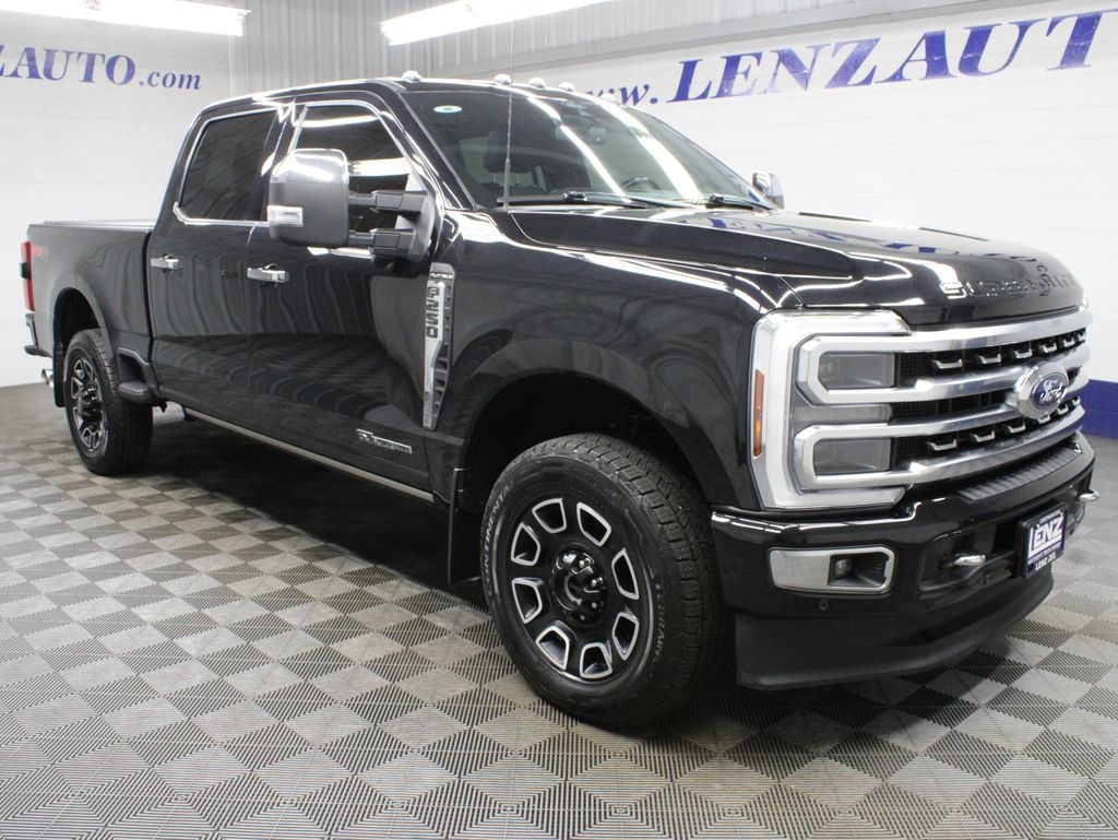 Used 2024 Ford F-250SD 4x4 Crew Cab Platinum Truck