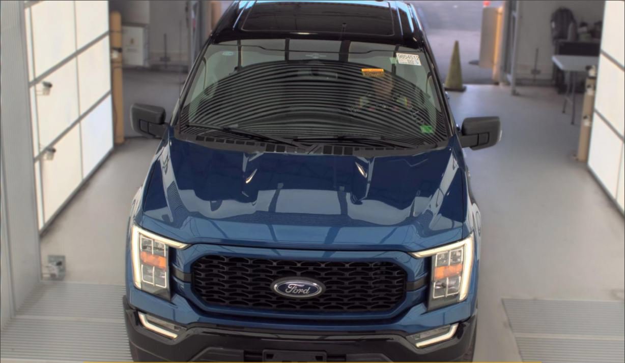 Used 2023 Ford F-150 XLT V8 HERITAGE EDITION PANO ROOF XLT 4WD SuperCrew 5.5 Box
