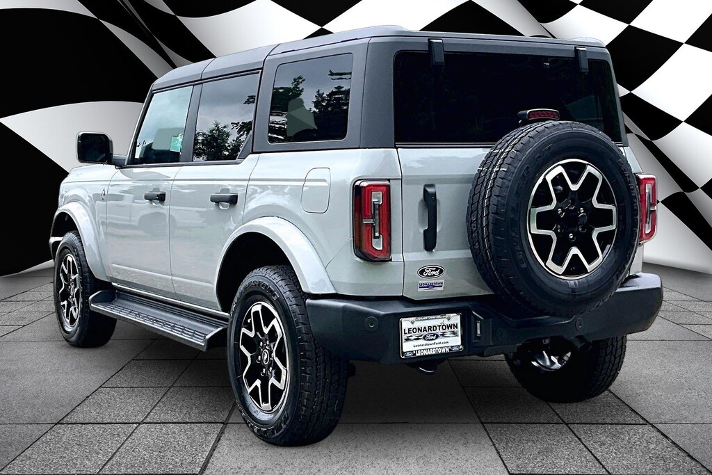 New 2026 Ford Bronco Outer Banks Outer Banks 4x4