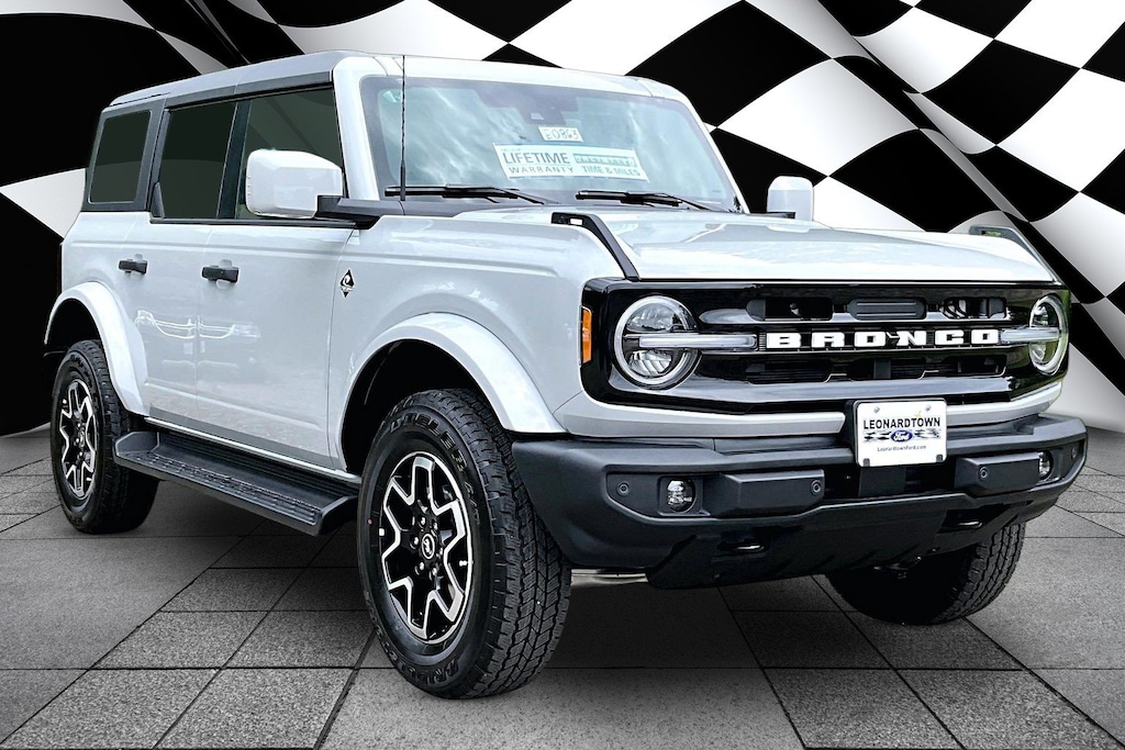 New 2026 Ford Bronco Outer Banks Outer Banks 4x4