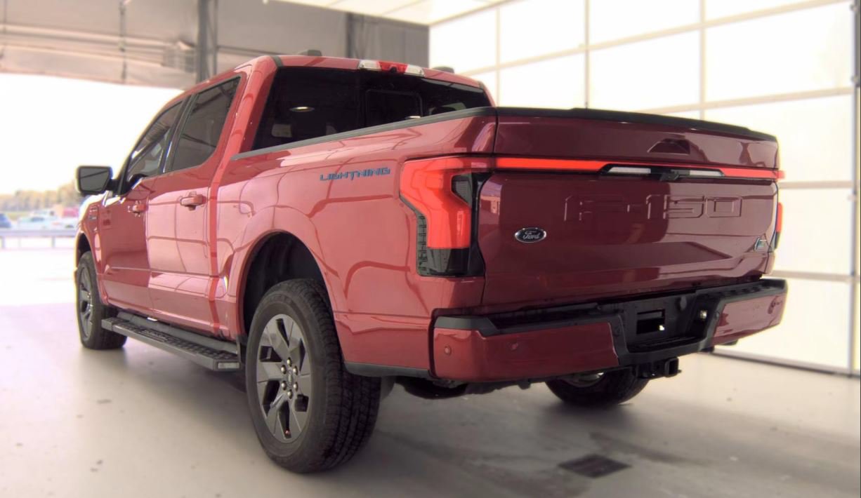 Used 2023 Ford F-150 Lightning LARIAT LARIAT 4WD SuperCrew 5.5 Box