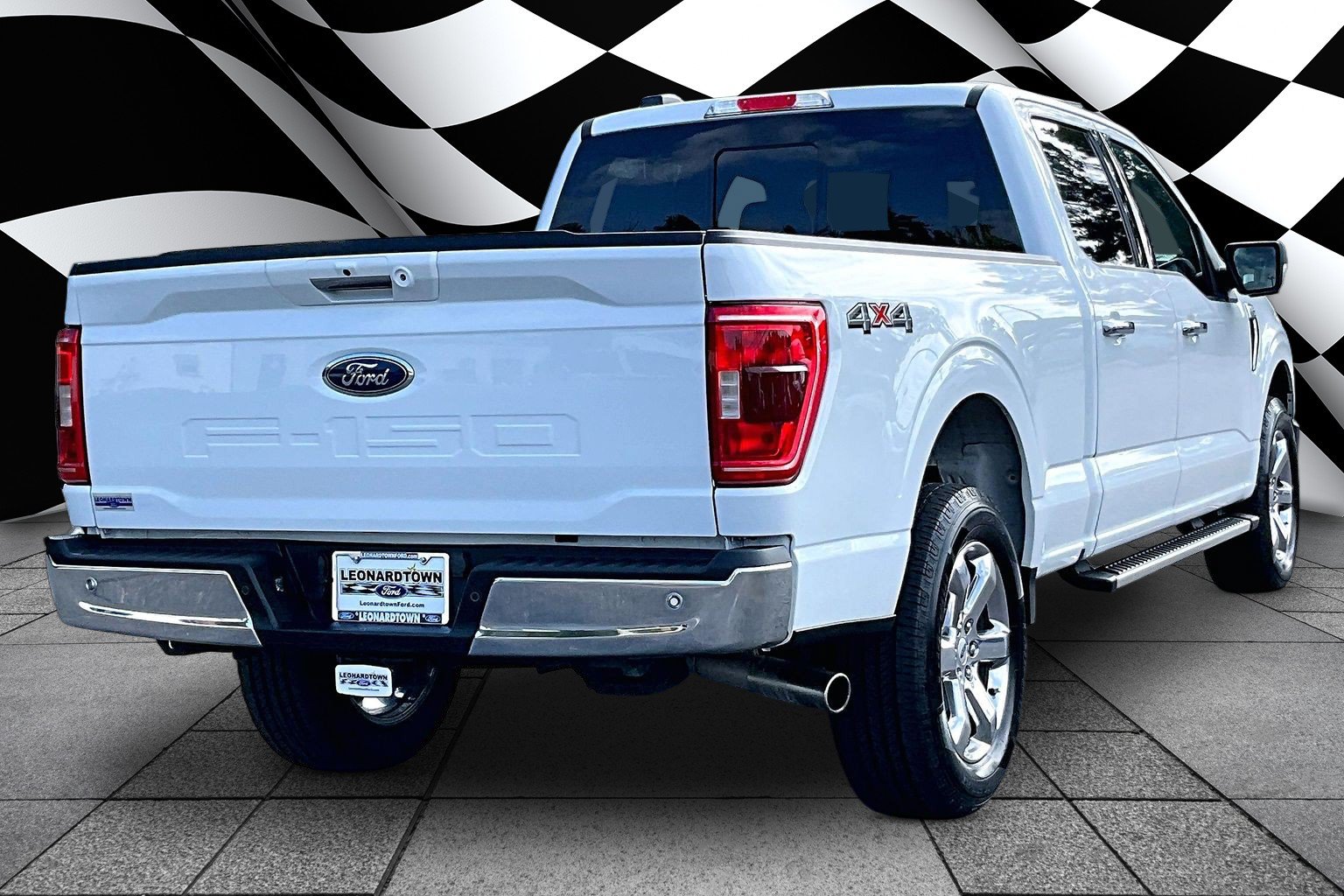 Used 2023 Ford F-150 XLT V8 PANO ROOF XLT 4WD SuperCrew 6.5 Box