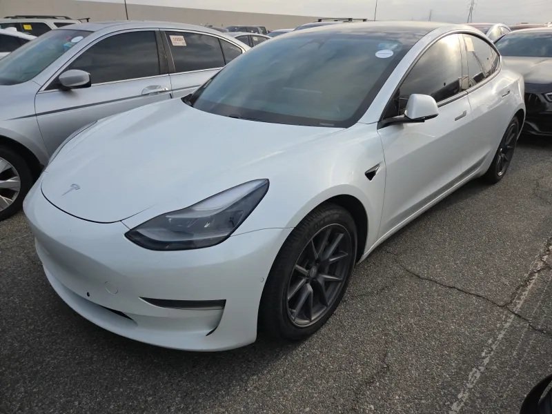 2021 Tesla Model 3 Base