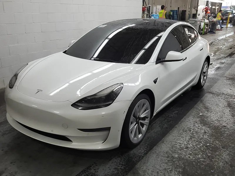2022 Tesla Model 3 Long Range