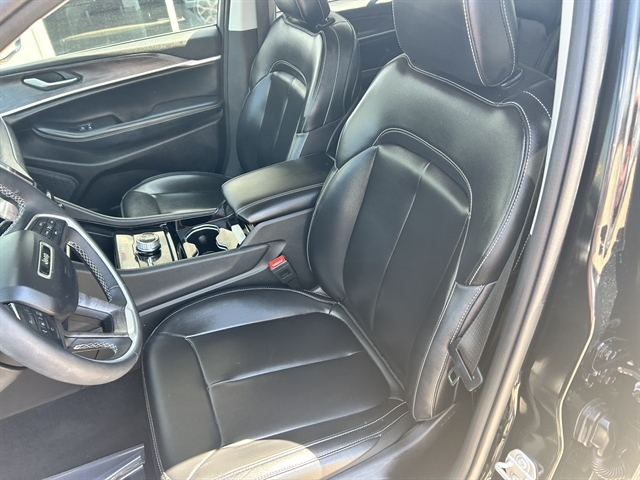 2023 Jeep Grand Cherokee Limited - Photo 15