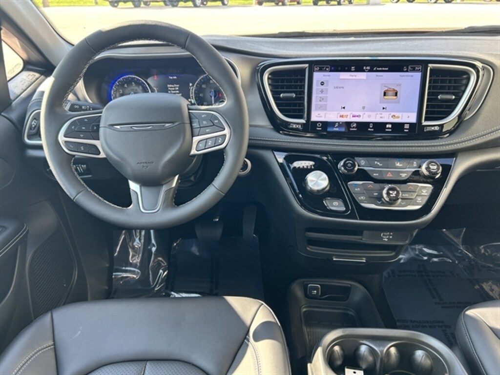 New 2027 Chrysler Pacifica SELECT Passenger Van