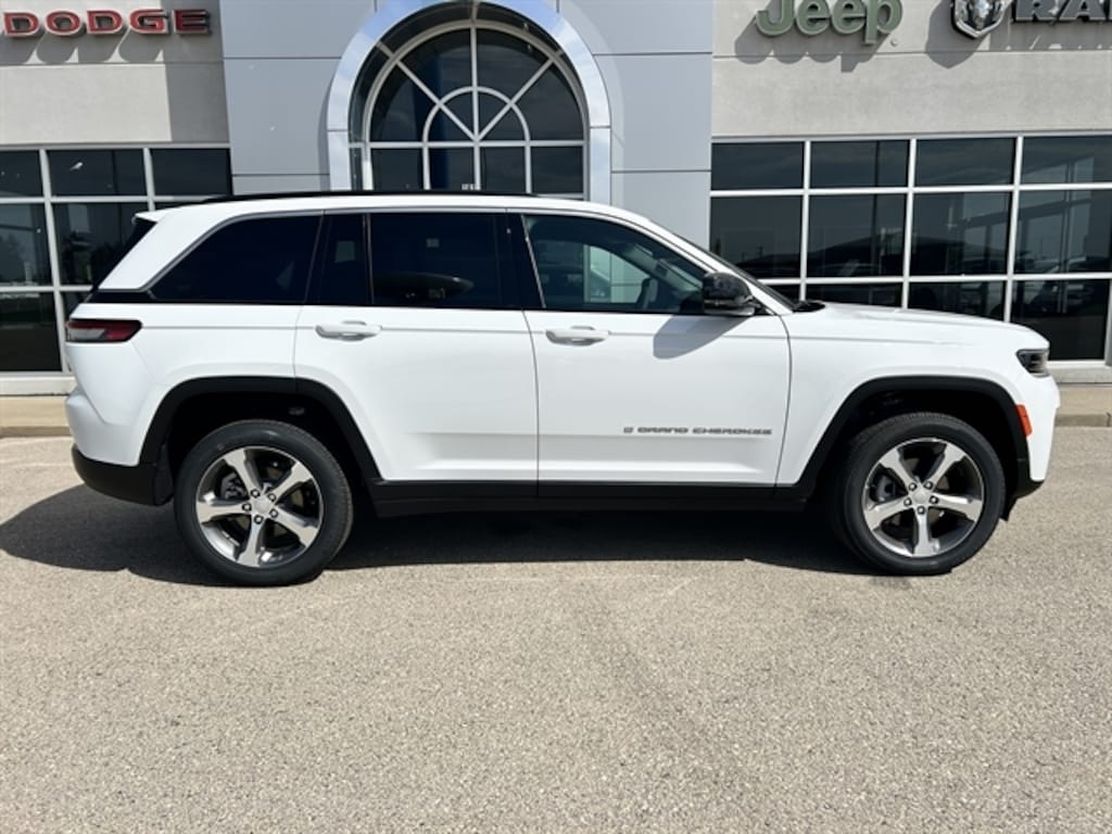 New 2026 Jeep Grand Cherokee LIMITED 4X4 Sport Utility