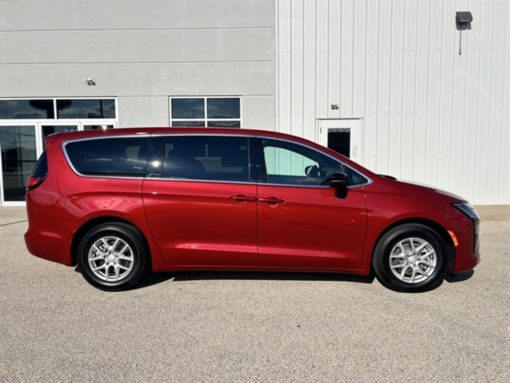 New 2027 Chrysler Pacifica SELECT Passenger Van