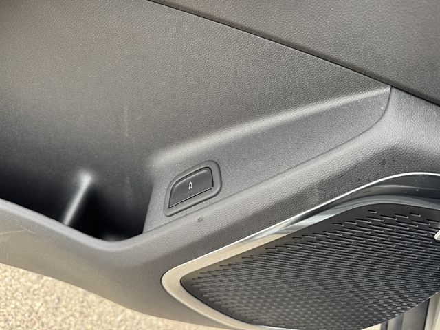 2025 GMC Acadia Elevation - Photo 39