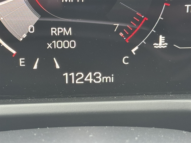 2025 GMC Acadia Elevation - Photo 13