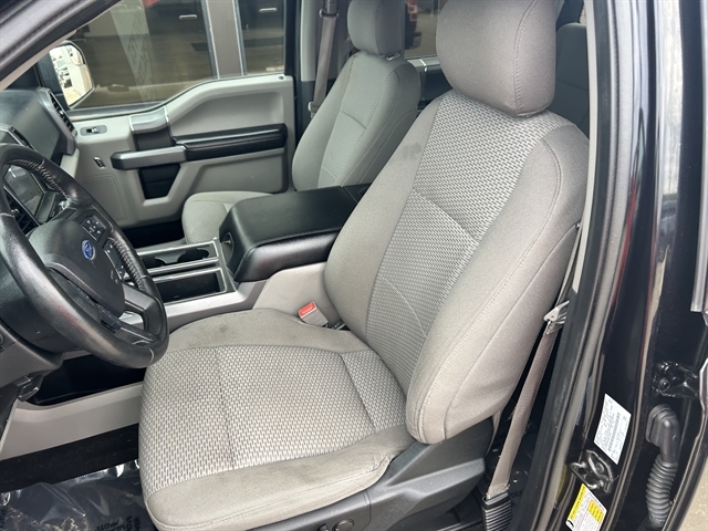 2019 Ford F-150 XLT - Photo 12