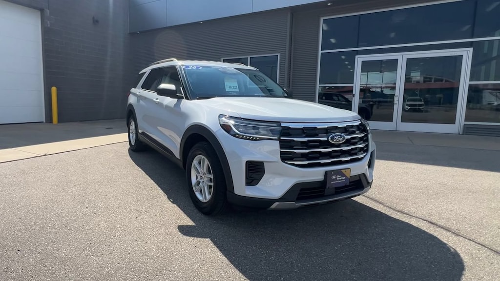 Used 2026 Ford Explorer Active 4WD SUV