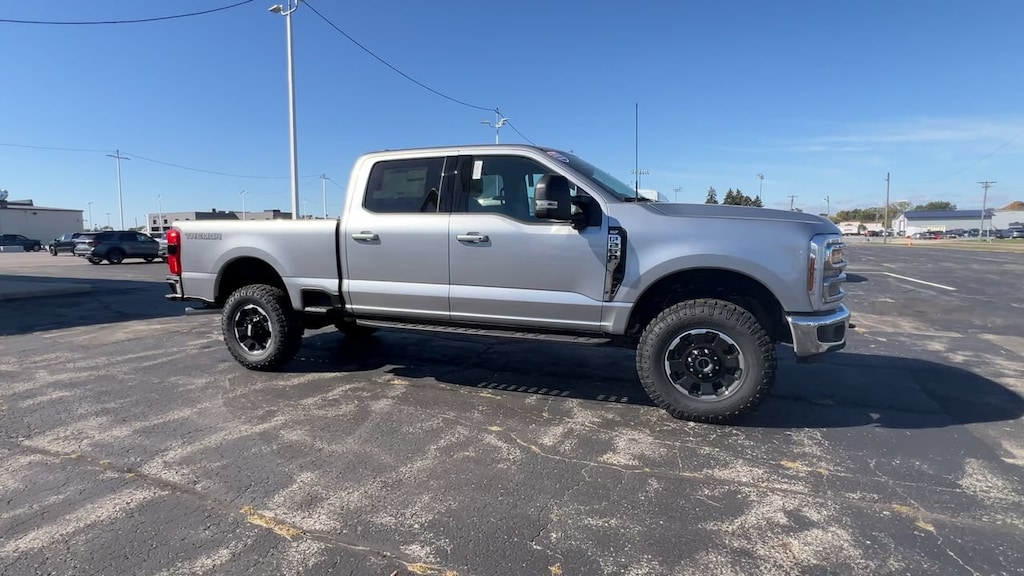 New 2027 Ford Super Duty F-250 SRW XLT Truck Crew Cab