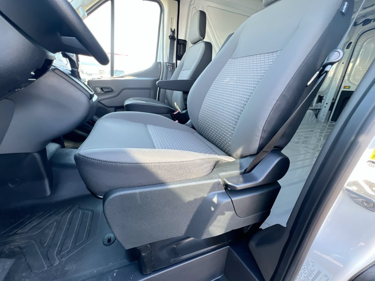 2026 Ford Transit Van Base - Photo 13