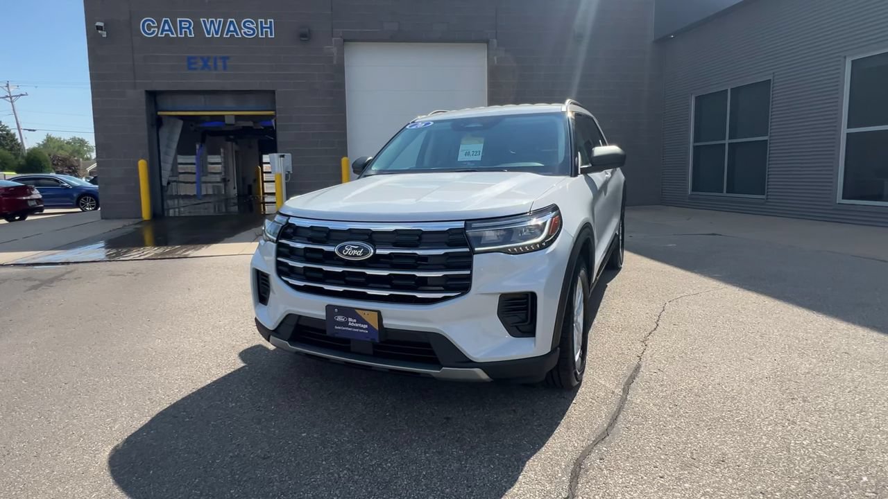 Used 2026 Ford Explorer Active 4WD SUV