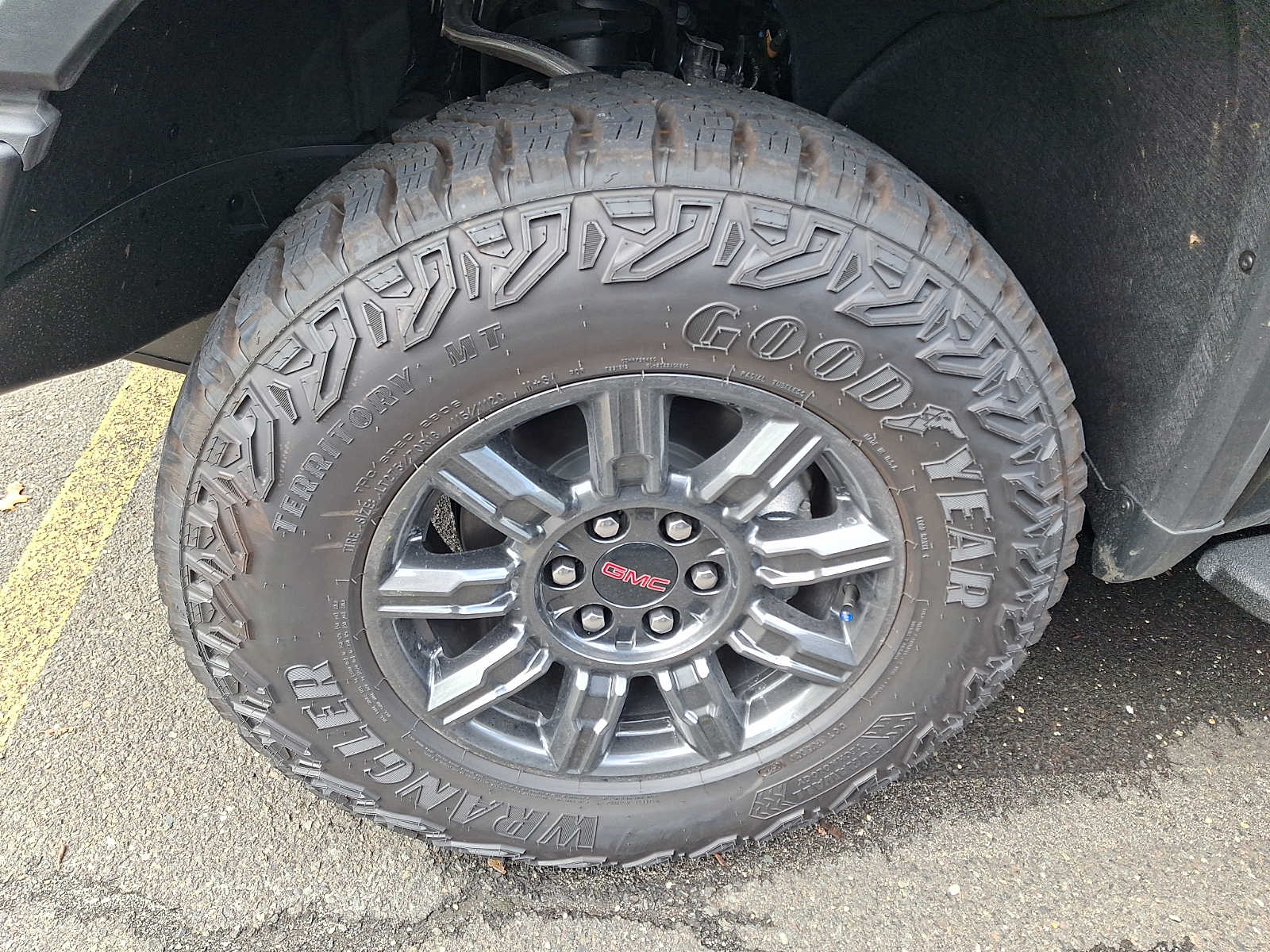 New 2026 GMC Sierra 1500 AT4X 4WD Crew Cab 147 4WD Crew Cab 147