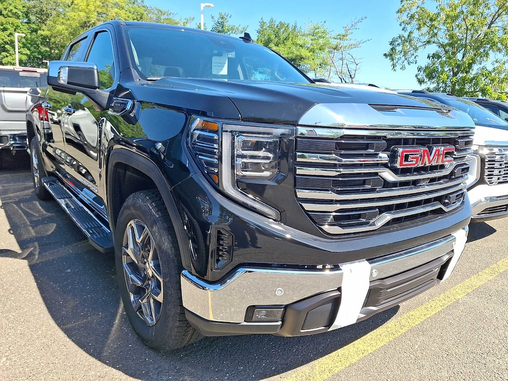 New 2026 GMC Sierra 1500 SLT