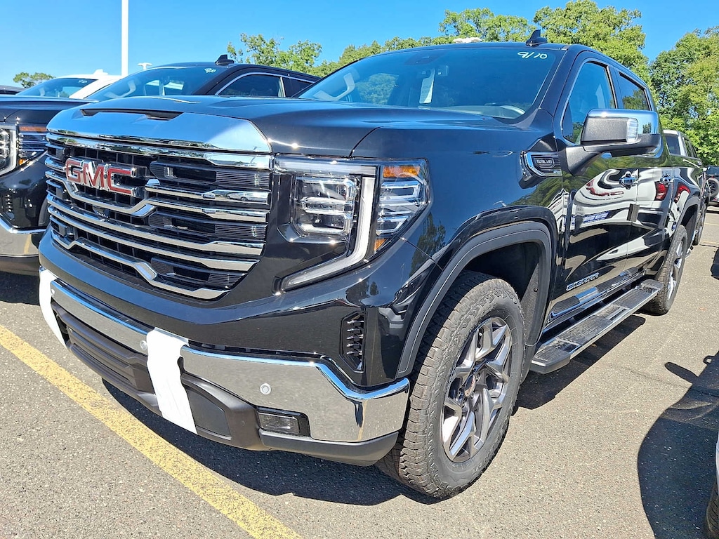 New 2026 GMC Sierra 1500 SLT